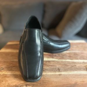 Boys Slip-on Dress Shoes